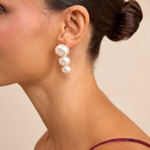 ❤️‍🔥BOGO FREE NWT Lulu's Art Deco Dangle Chunky Pearl Statement Earrings